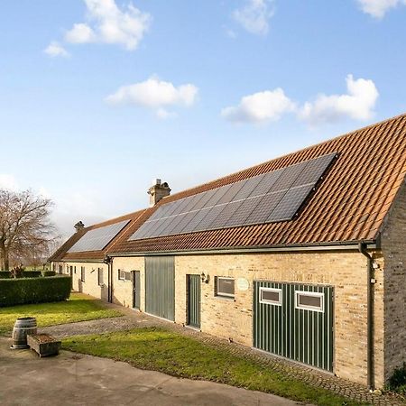 Villa 'T Korenhof - Landelijk Gelegen Villa Op 4 Km Van Het Strand Koksijde Eksteriør bilde